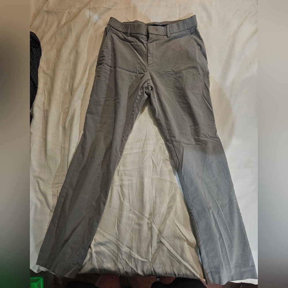 Tommy Hilfiger Gray Cargo Pants with Durable Fabric